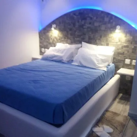 Koursaros Aparthotel Naousa (Paros)